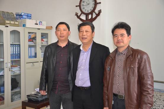 赣南师范学院硕士生导师张玉龙教授应邀到我校讲学